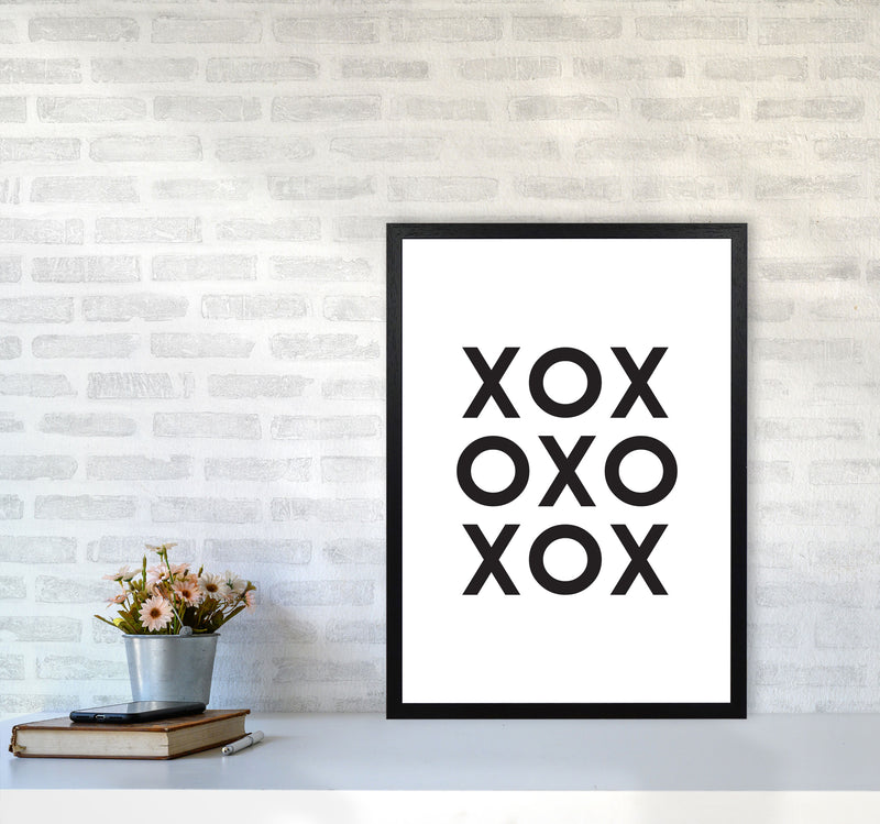 XOXO Modern Print A2 White Frame