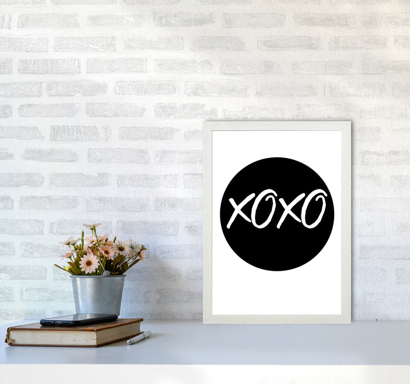 XOXO Black Circle Modern Print A3 Oak Frame