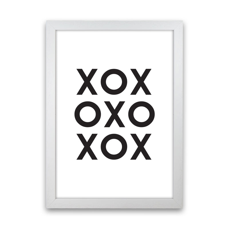 XOXO Modern Print White Grain